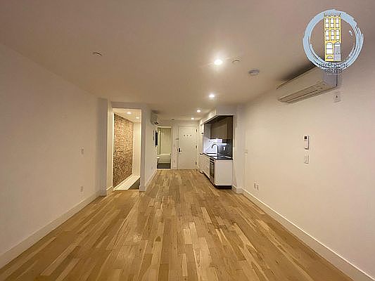 3rd image of 830 Saint Johns Pl #F1
