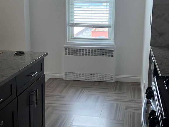 2nd image of 747 10th Ave APT 16E