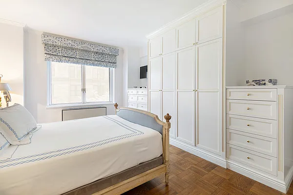 Sold by Compass | media 24