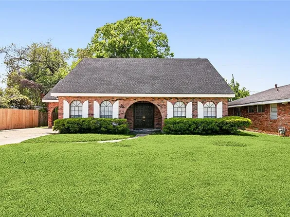 16 Derbes Dr, Gretna, LA 70053