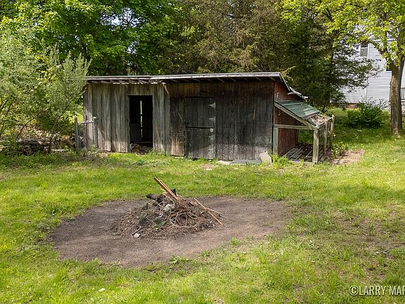 4th image of 70903 County Road 388