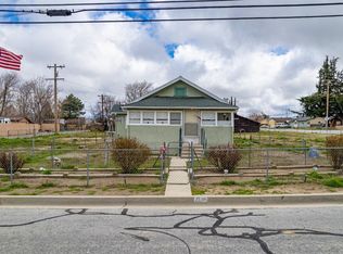316 S Hayes St, Tehachapi, CA 93561