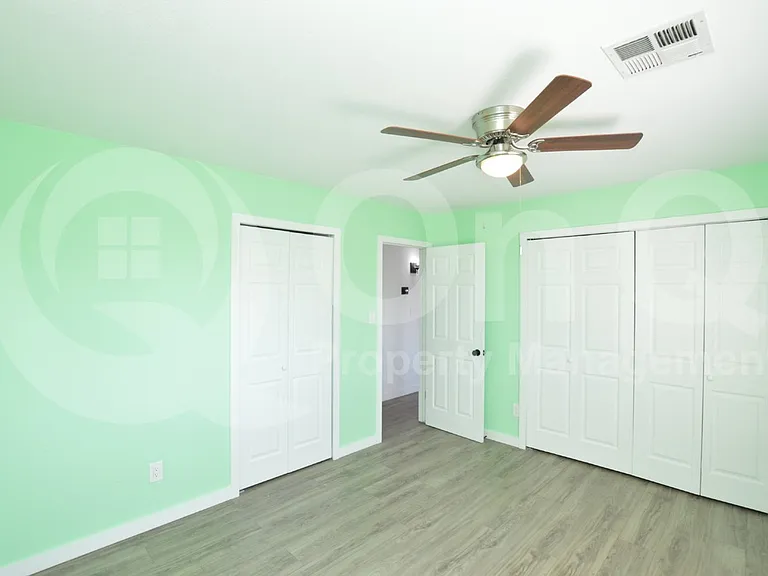 9441 N 15th Pl — Photo 14