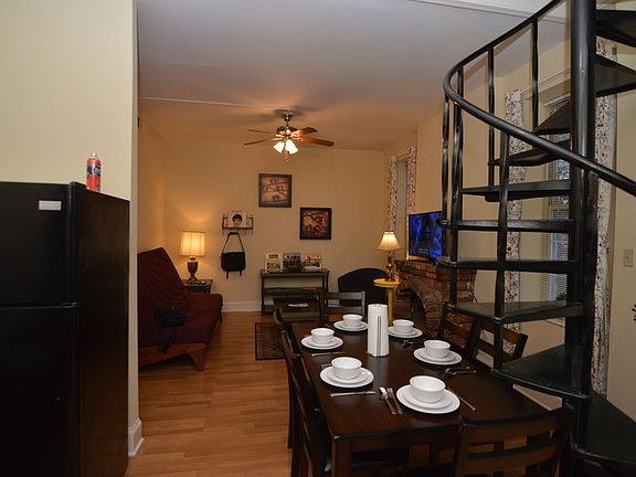 5th image of 812 Lafayette Ave #E