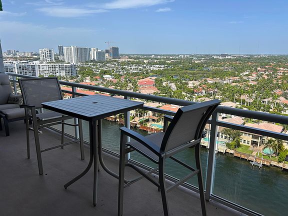 2nd image of 1600 S Ocean Drive