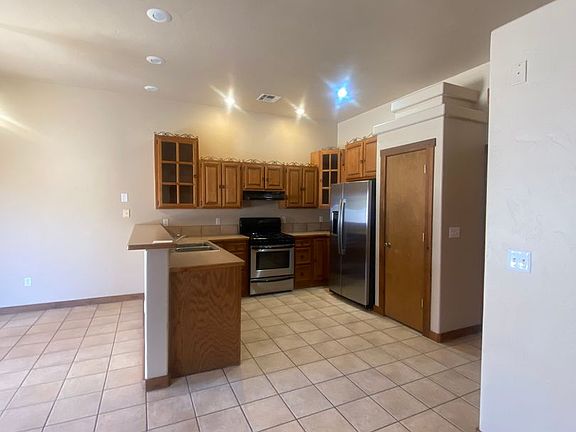 4th image of 5071 Calle Verde