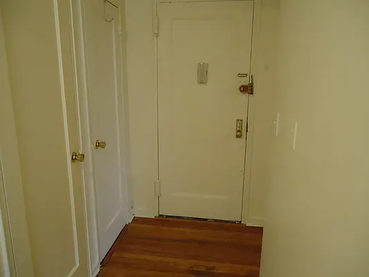 Rented by The Coop Connection LLC | media 21