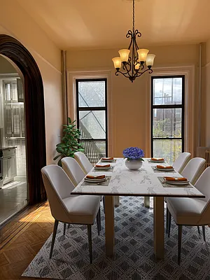 Rented by Compass | media 9