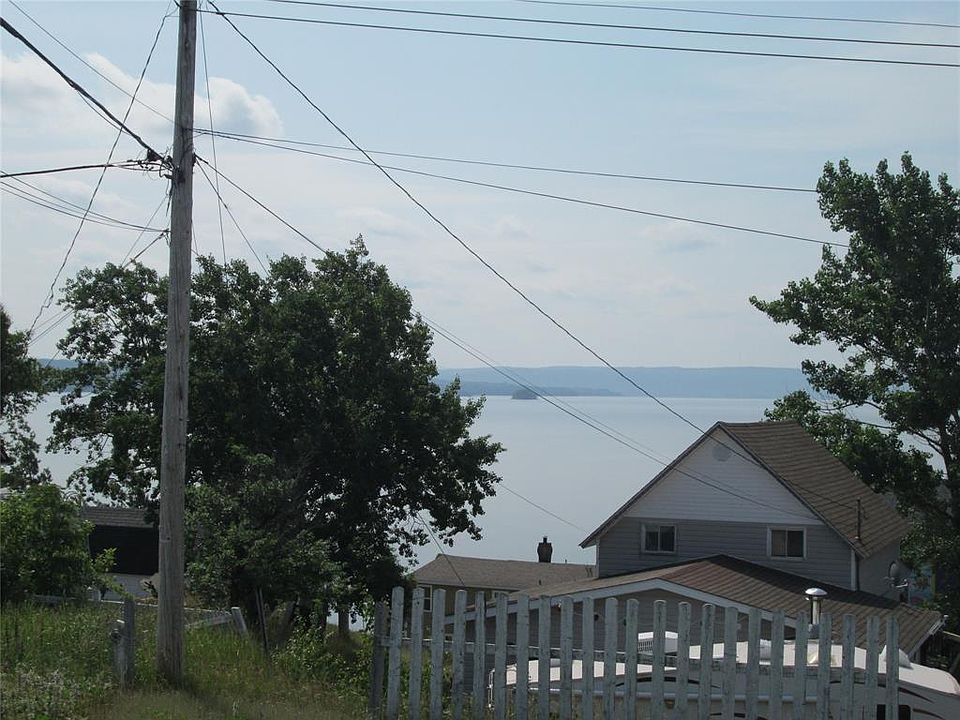 1st image of 6 Watermans Lane
