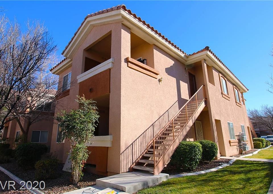 1st image of 1050 E Cactus Ave Unit 2056