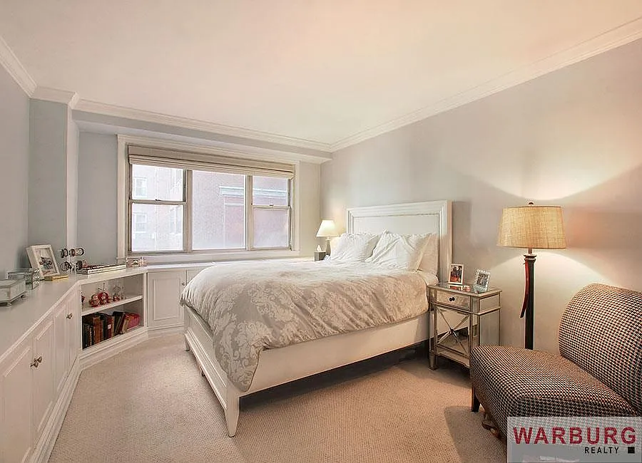 123 E 75th St APT 5-H photo 1