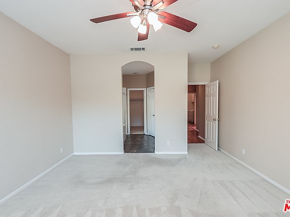 4th image of 31240 Gleneagles Dr