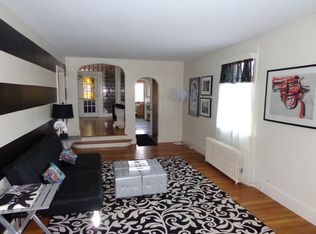 11 Pierce St, Providence, RI 02909