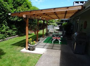 859 View St, Reedsport, OR 97467