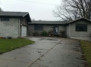 4423 Foxbury Ln, Springfield, IL 62711