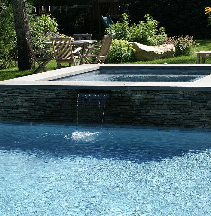 2nd image of 539 Sag Harbor Tpke