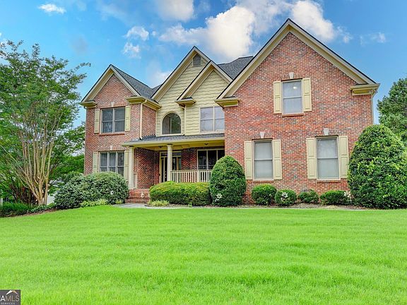 4th image of 1442 Great Shoals Dr SE