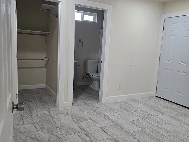 bedroom #1