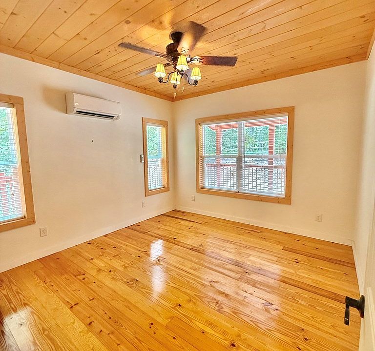 10th image of this home