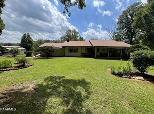 317 Plaza Dr, Madisonville, TN 37354
