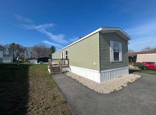 206 Sherwood Gln, Somersworth, NH 03878