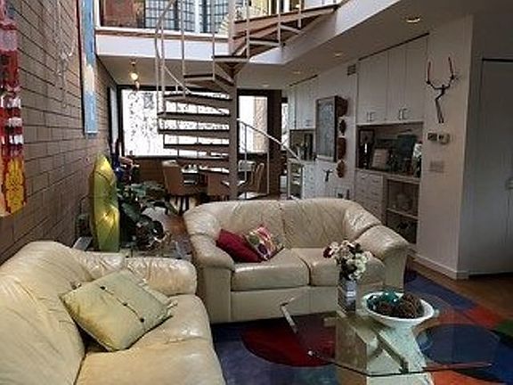 3rd image of 5437 S Blackstone Ave