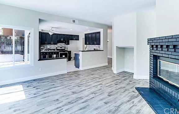 4th image of 6157 Sevenoaks St