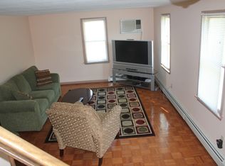 6 Lorraine Rd, Worcester, MA 01604