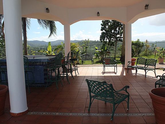 Pool front Gazebo