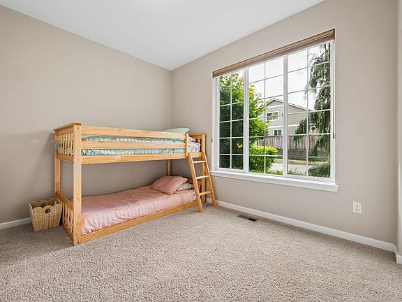 3rd image of 8842 28th Way SE