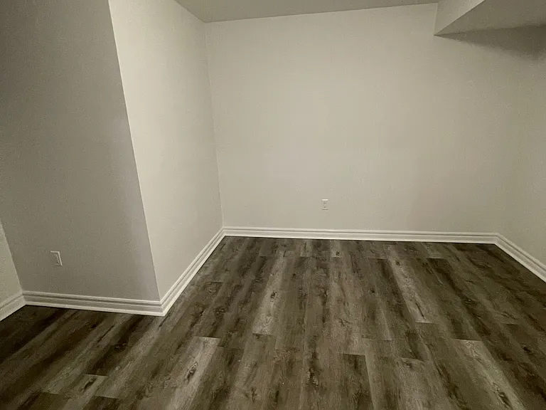 114 Snowling Dr #BASEMENT — Photo 3