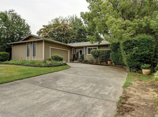 5766 Connie Ct, Loomis, CA 95650