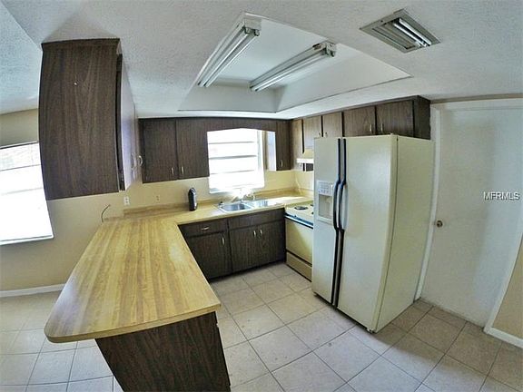3rd image of 602 Missionwoode Dr