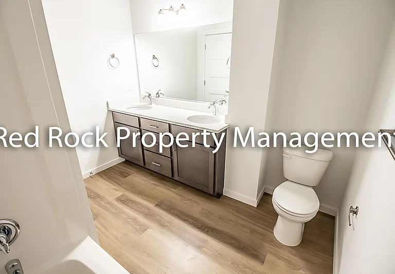 1412 N Michigan Ln #1 — Photo 11