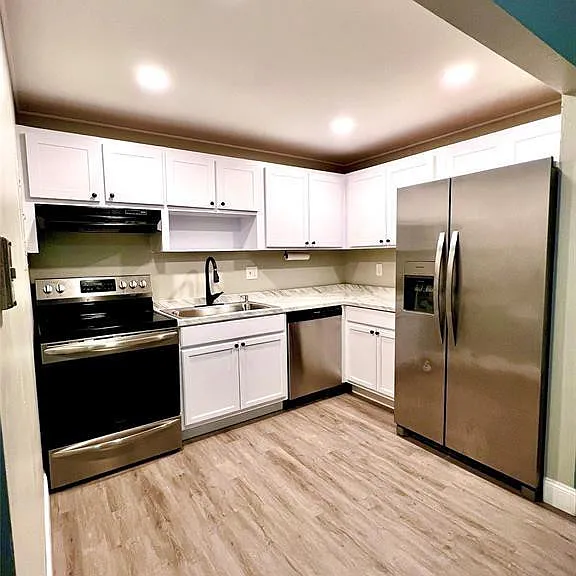 7000 NW 17th St #109 — Photo 10