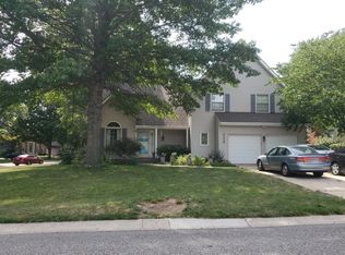9258 Twilight Ln, Lenexa, KS 66219
