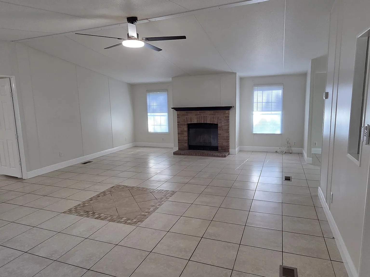 6041 Mangrove Dr — Photo 3