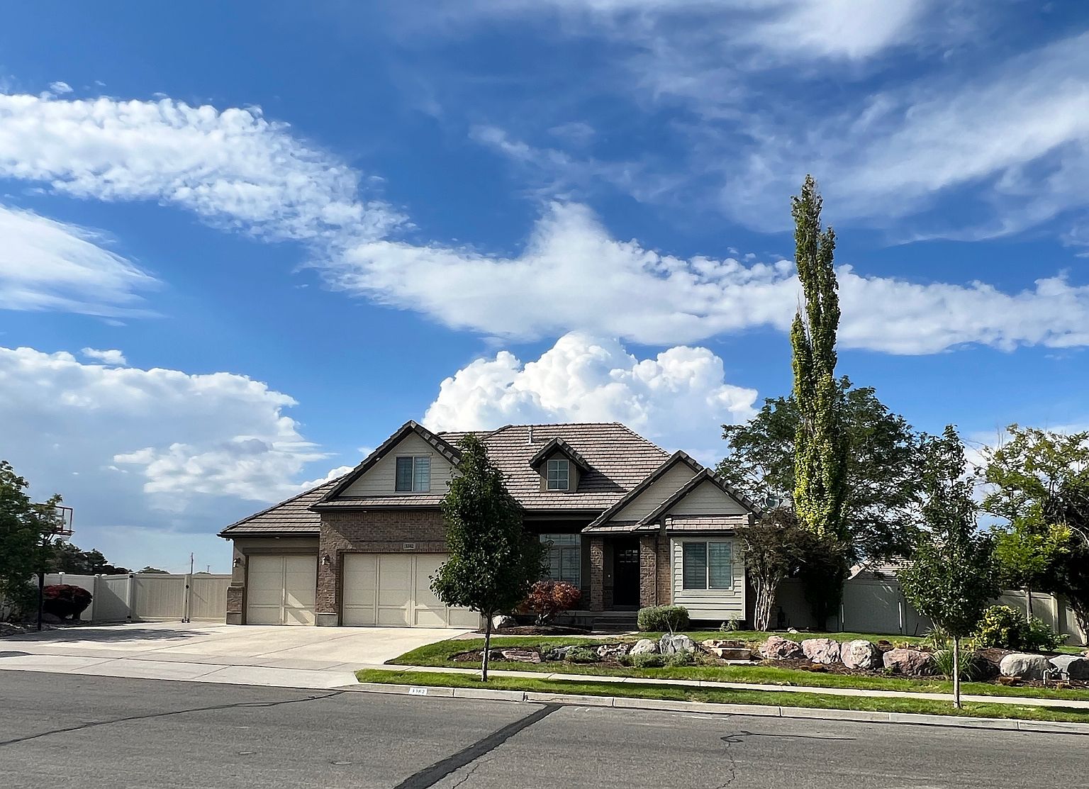 3382 W Water St, Riverton, UT 84065 MLS 1898276 Zillow