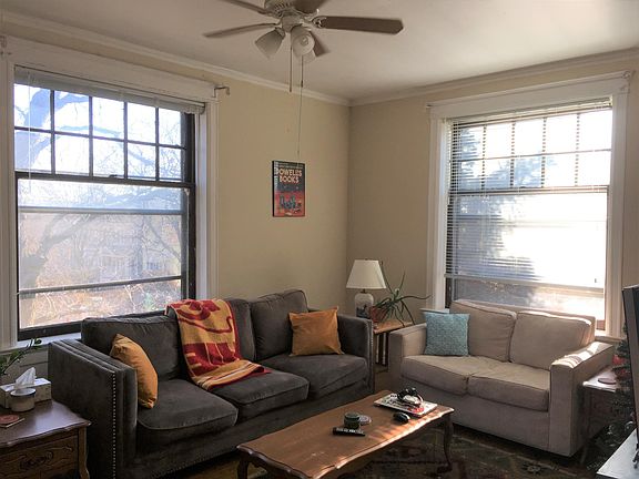 3rd image of 2200 W Berteau Ave APT 3