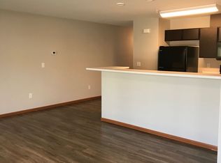 1876 17th Ave N #24, Wahpeton, ND 58075