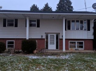 7045 State Route 2, Hicksville, OH 43526