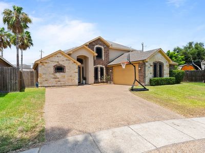 7401 Lake Windemere Dr, Corpus Christi, TX, 78413