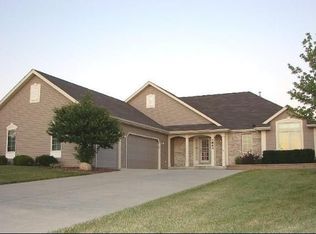 5841 Wynbrook Ct, Racine, WI 53406