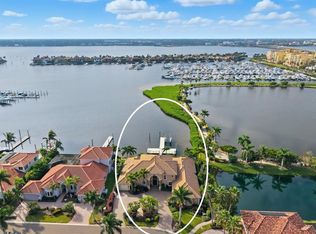 801 3rd St E, Palmetto, FL 34221