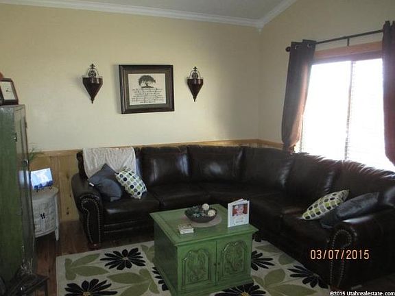 4th image of 2728 E Canyon Crest Dr