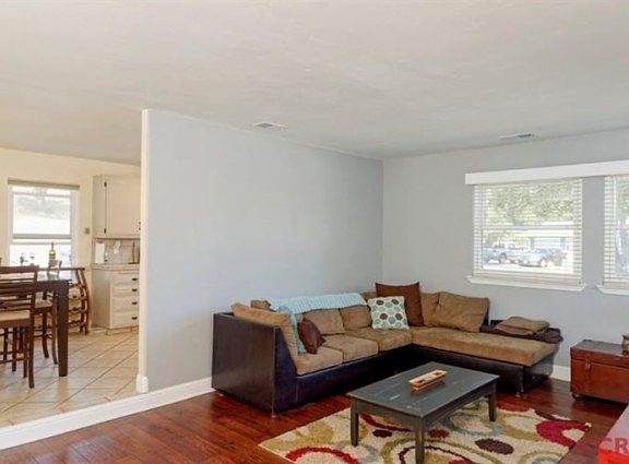 4th image of 5515 Dulzura Ave