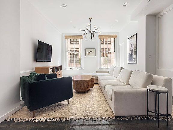2nd image of 25 Leonard St APT 2