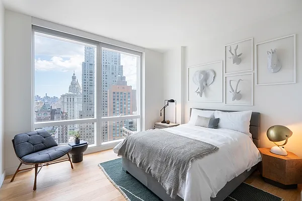 Rented by Greystar | media 2