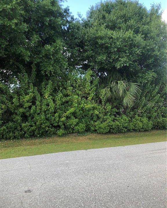 1st image of 10412 Alexandria Ave