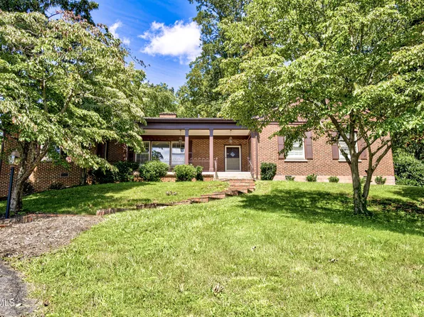 445 Green Hill Rd, Bristol, VA 24201